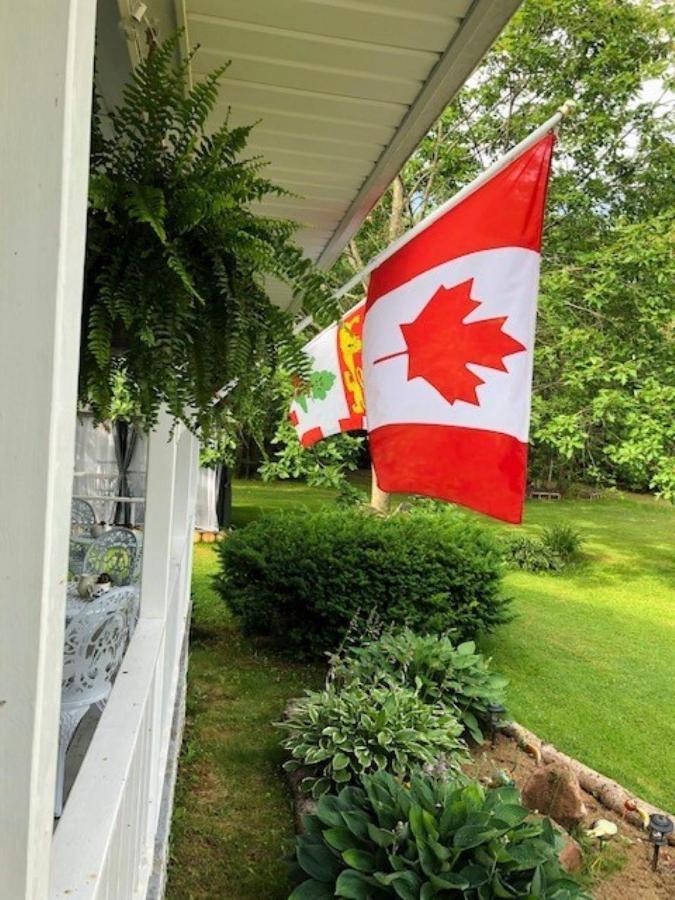 Forest & Lake Pei Bed & Breakfast Murray Harbour Экстерьер фото
