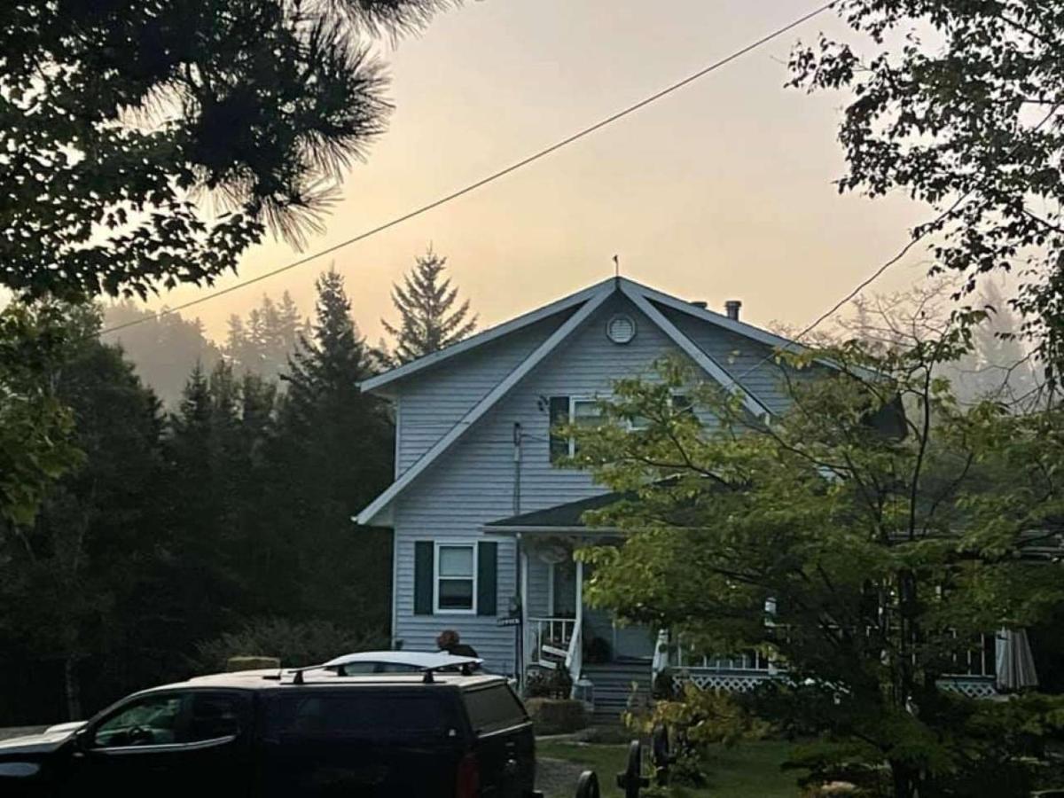 Forest & Lake Pei Bed & Breakfast Murray Harbour Экстерьер фото